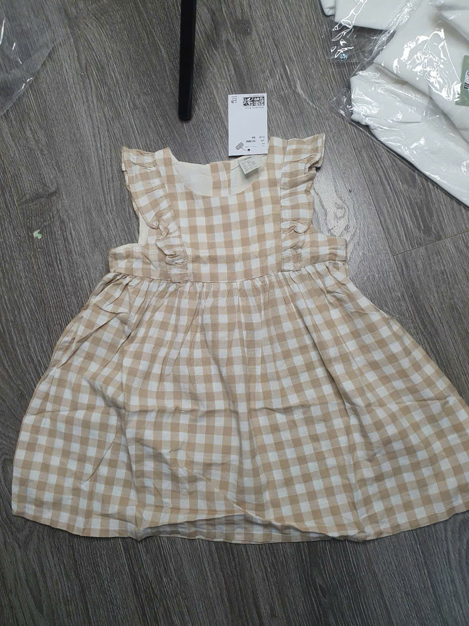 Váy caro màu vàng H&M bé gái