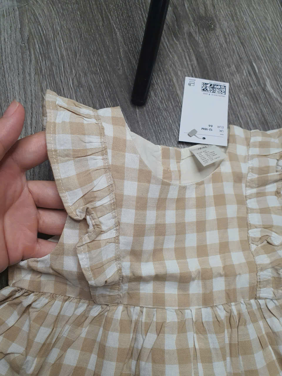 Váy caro màu vàng H&M bé gái