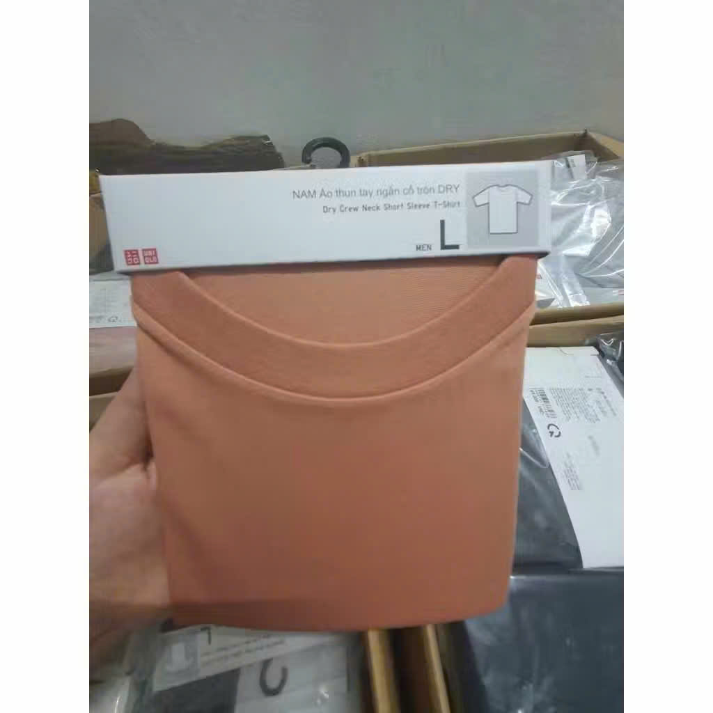 Áo thun tay ngắn Dr màu orange  Uniqlo cho nam
