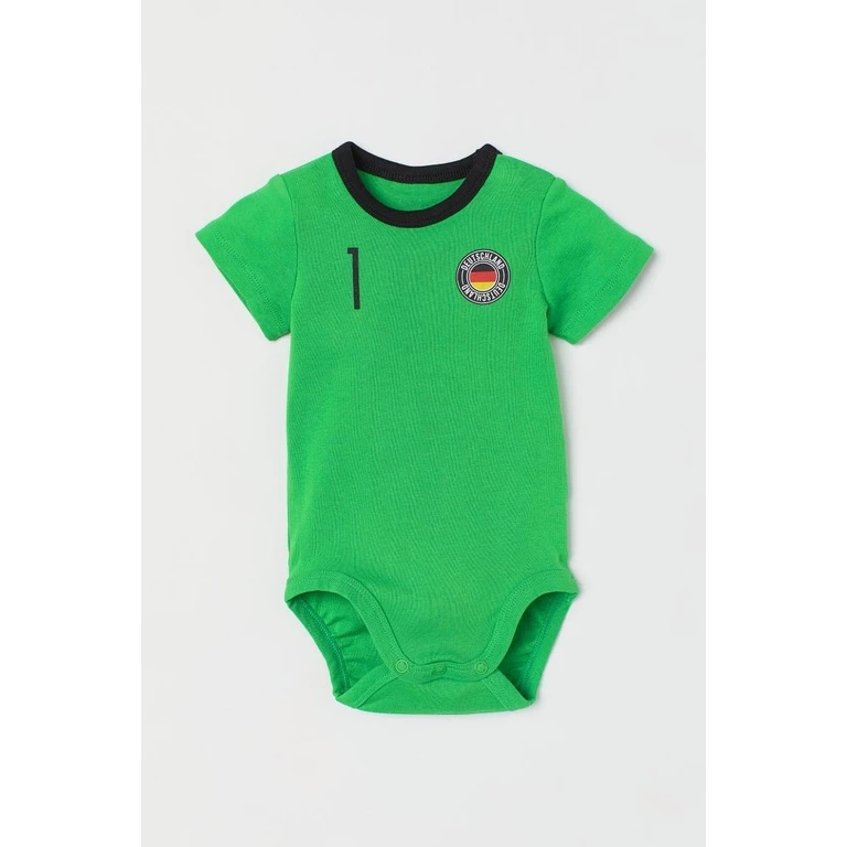 Bộ romper bóng đá H&M cho bb
