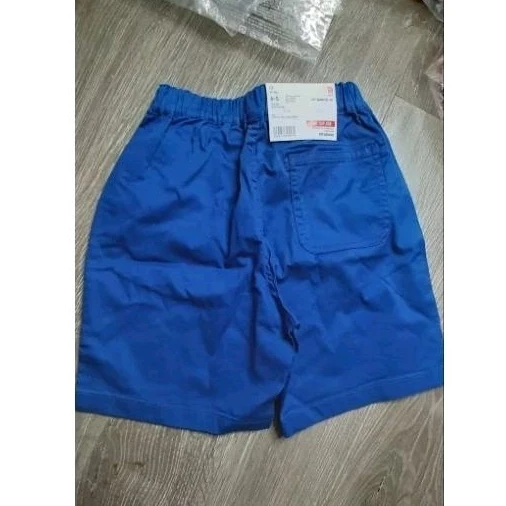 quần đùi Uniqlo chất kaki cho bé