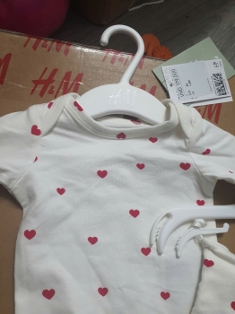 body tym chính hãng H&M